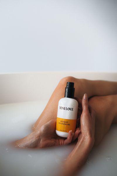 Intimate Cleansing Gel 250 ml 4820205304903 фото
