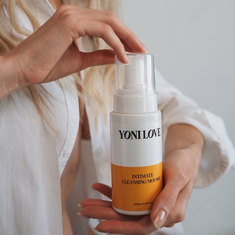 Intimate Cleansing Mousse 200 ml 4820205304897 фото
